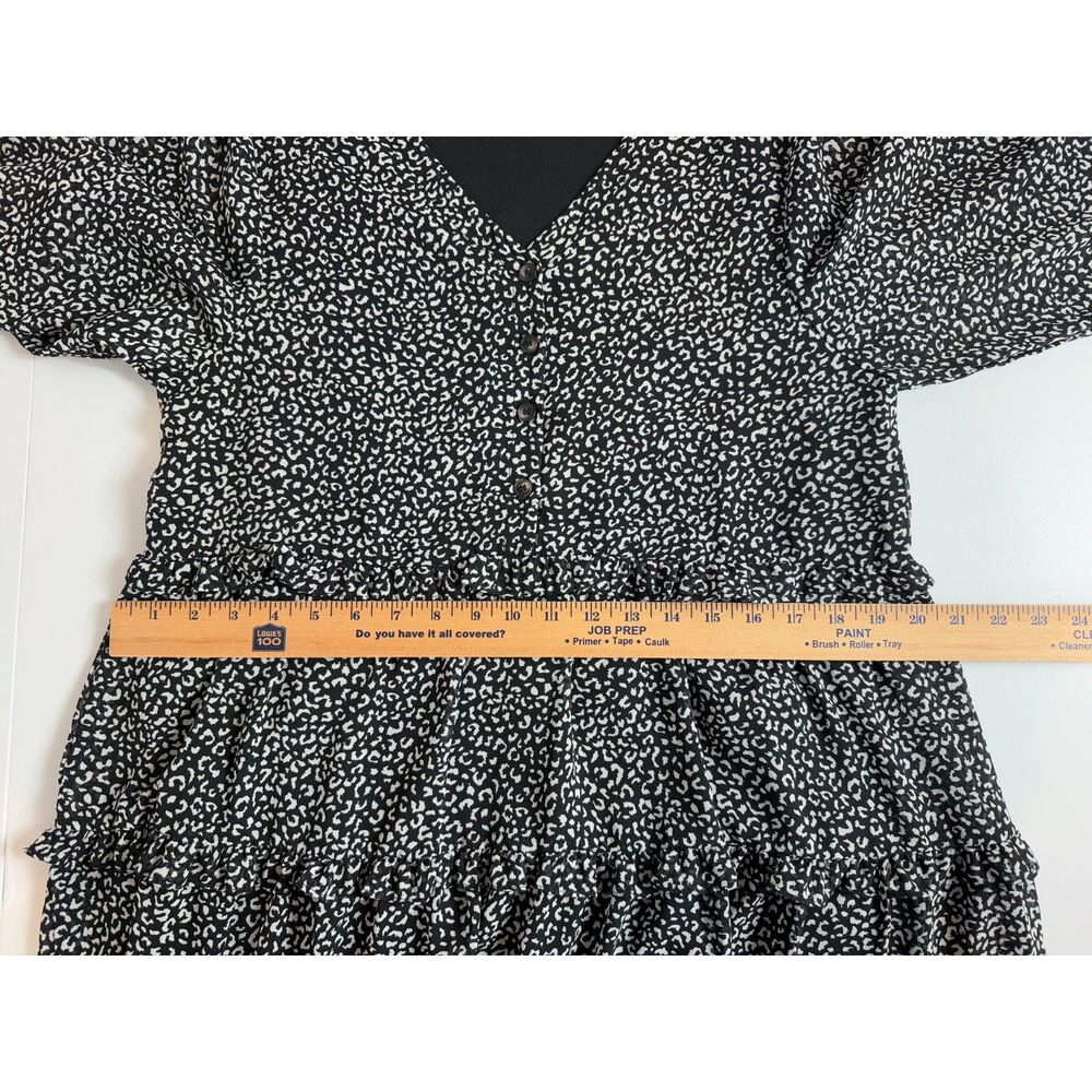 Jodifl Women's Long Sleeve Tiered Cheetah Print Dress Black White Size S - Picture 8 of 12